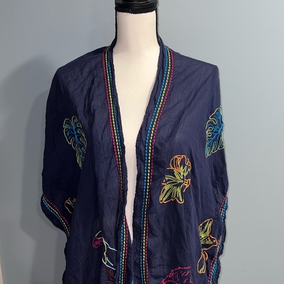 Soft surroundings- Navy kimono - Picture 2 of 7
